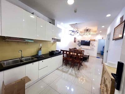 Bán căn hộ 2PN giá 3,6 tỷ có sổ hồng tặng hết nội thất