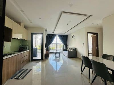 Cho thuê căn hộ 2 phòng ngủ sân vườn CT2 VCN Phước Long