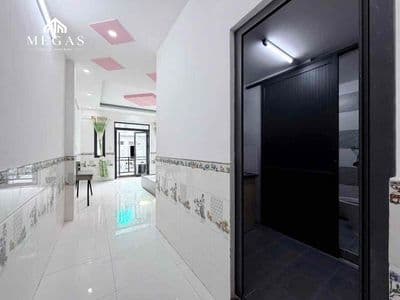 Phòng mới 40m2 ngay emart phan huy ích