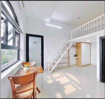 Duplex ban công siêu thoáng tại dương quảng hàm - gần vlu