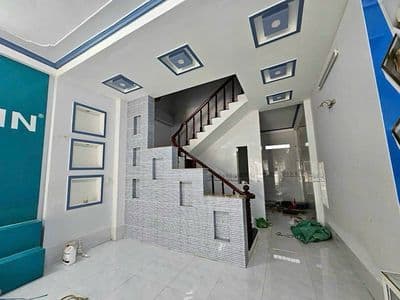 Nhà trệt lầu 2PN mặt tiền đường Nguyễn Tri Phương chỉ 18 triệu