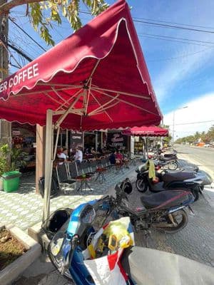 Mặt tiền đường nguyễn văn tư-phường 7