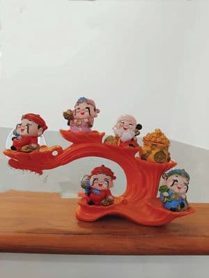 Nhà mặt tiền q11 đường nhựa 8m - giá hợp lý.