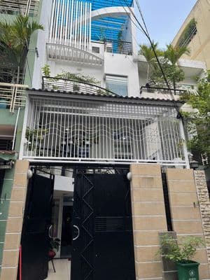 Nhà cho thuê_hxh nguyễn trọng tuyển_4,5x17m_trệt 3 lầu