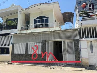 BÁN NHÀ MTKD Ngô Đến-DT88m2-2T-3PN-ÔTÔ đậu cửa-gần biển-GIÁ chỉ 3ty9