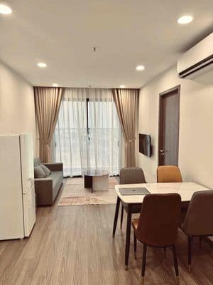 Cho thuê căn hộ 2PN FPT Plaza 3, tầng trung, đầy đủ nội thất rất đẹp n