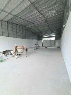 Cho thuê kho 200m2 trục chính kdc phú an
