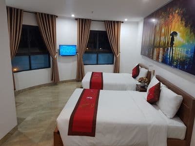 Cho thuê khách sạn 34p khu sơn thủy - sát crown giá 204tr/th