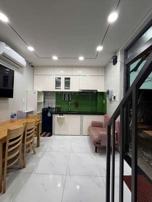 20m- 3.x tỷ - nhà 3 tầng - kỳ đồng quận 3, vài bước chân ra bờ kè
