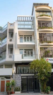 NHÀ CÓ HẦM VIP K300 - 56A Nguyễn Minh Hoàng, TB - 4x19m, 5 Tầng, 380m2