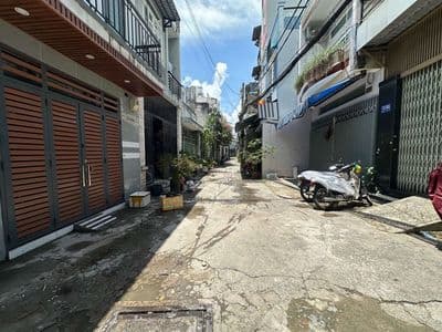 Nhà bán chính chủ hxh lạc long quân 4 tầng hoàn công chỉ 2,95 tỷ