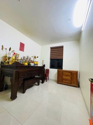 Cho thuê nhà riêng phố Sài Đồng, DT 40m x 4 tầng, 6 ngủ, 13tr
