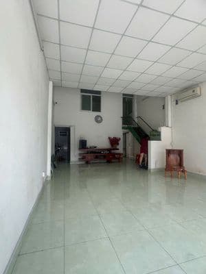 Cho thuê mặt bằng kinh doanh kết hợp ở – gần đại học nông lâm