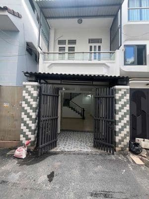 Nhà 4*12 trệt lầu nhà mới ken xe hơi phường 9