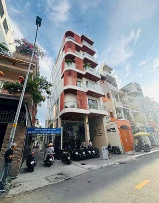 Cho Thuê Nhà MT Bình Tiên Q6 Hầm 5 lầu 22P TM Giá 70tr/th