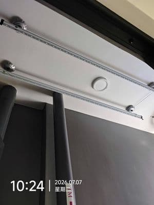 cho thuê căn hộ 2 PN 2WC ngat bờ kè lái thiêu thuận an, đường CMT8