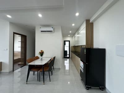 Cho thuê căn hộ 2pn2wc full nội thất đẹp tòa nhà a&t sky garden