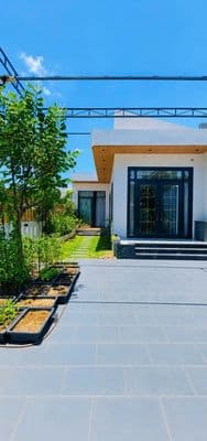 Xuất hiện căn nhà cấp 4 sân vườn 1tỷ750 giáp phường bửu long biên hòa