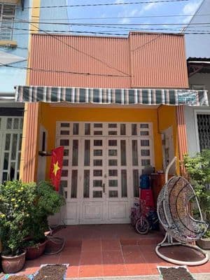 Cần bán ! hẻm tân kỳ tân quý 3.8x18m ( lửng mới )