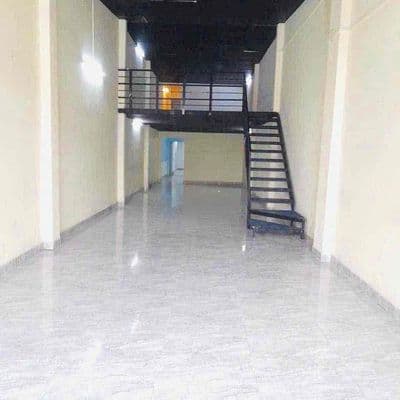 Cho thuê nhà mặt tiền kinh doanh đường thoại ngọc hầu - 4m x 35m