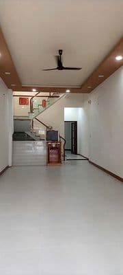 Cho thuê nhà mặt tiền phú thọ, q.11 - 4.2x20 - 3pn 2wc