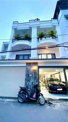 Mặt tiền đường số 51-ngay phạm văn chiêu-ngay bờ tham lương