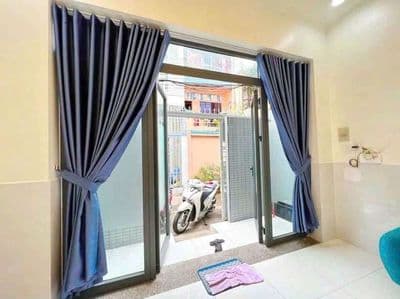 Nhà 1 Trệt 1 Lầu 2PN 2WC 4,5x12m Hẻm Huỳnh Tấn Phát Gần KCX Tân Thuận