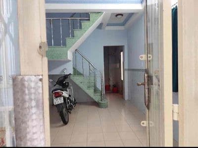 Cho thuê nhà đường Ngô Gia Tự, Q10 | 2PN 2WC hẻm thoáng