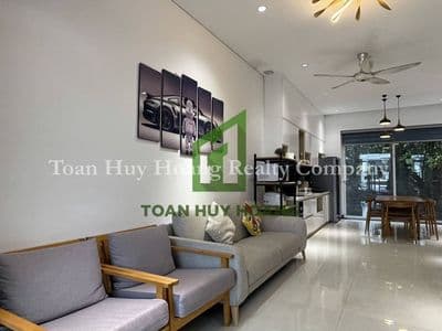 Nhà Đẹp 4 Phòng Ngủ Phú Gia Compound | D114