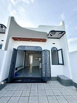 Nhà hoàn công mới toanh hướng tây tứ trạch