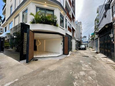 Nhà mới xây, ngang 5m, hẻm xe hơi, full nội thất