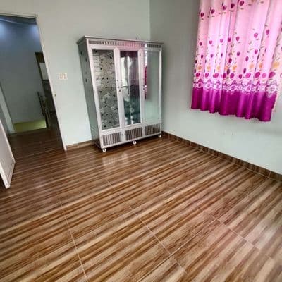 Cho thuê nhà giá rẻ hẻm oto có 2 máy lạnh 7trieu