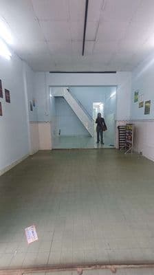 Nhà mặt tiền đường kd 1trệt lửng 2pn 2wc mới đẹp