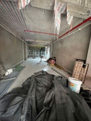 Cho thuê MBKD 85m2 mặt phố Đê La Thành nhỏ chỉ 20tr/tháng