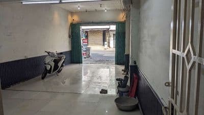Cho thuê mặt bằng mặt tiền đường Lạc Long Quân