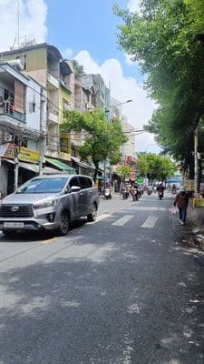 Nhà 4 tầng mặt tiền đường vạn kiếp, bình thạnh