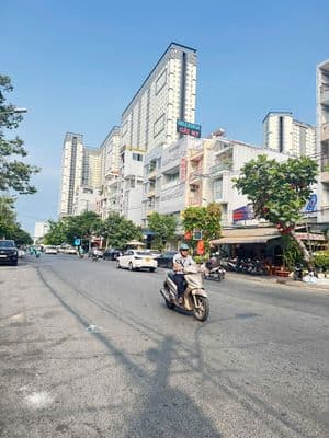 Cho thuê nhà 4x20m, 5 tầng, MT kinh doanh Tạ Quang Bửu, P.4, Q.8