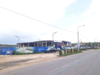 bán nhà mặt trước sân bay long thành