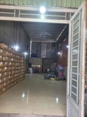 cho thuê kho xưởng chứa hàng1/ ngắn phạm thị nghỉ sát kcn xe tải 10T