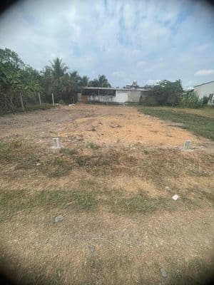 đất mặt tiền xe tải