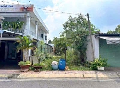 Bán gấp 90m2 thổ cư gần KCN Tân Phú Trung giá chỉ 900tr. Sổ hồng riêng