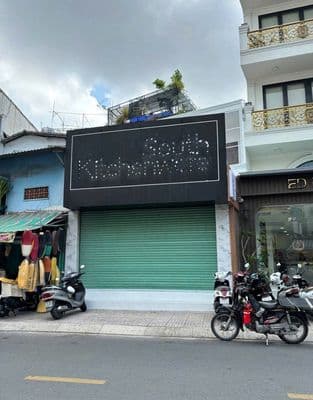 Cần cho thuê Mặt Bằng Mặt Tiền 985A Đ.Lạc Long Quân P.11 Q.Tân Bình