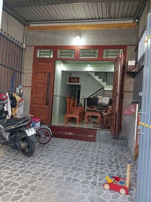 Tôi chính chủ bán nhà sổ riêng