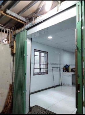 Nguyên căn 2pn 2wc hẻm CMT8, Quận 10 | Giá bình dân