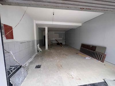 Mặt bằng mặt tiền Trần Hưng Đạo - Ngang 5m - Có phòng ngủ lại - KDTD