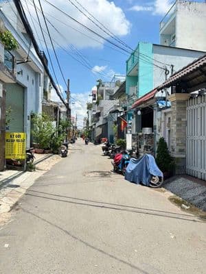 Bán Nhà 110m2 Liên Khu 4-5 Hẻm xe hơi thông giá 6tỷ500