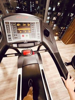 Cho thuê Officetel Central Premium 854 Tạ Quang Bửu, Quận 8.
