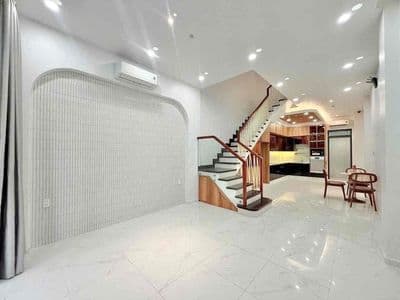 Nhà 4x13 2 Lầu 3PN.3WC - Có Nội Thất - Đường Lê Văn Quới