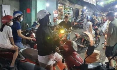 Mặt tiền chợ
