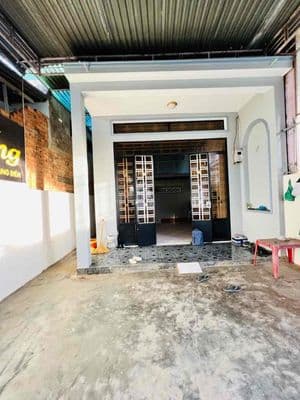 Nhà mặt tiền đường đinh núp, rộng 5,5m